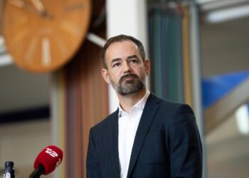 Borgmester og KL-formand Jacob Bundsgaard langer ud efter regeringen: Tager ikke stigende børnemistrivsel alvorligt nok