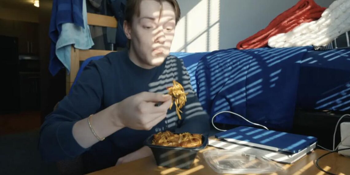 Spiste sin bofælles madrester: Så skulle flere lemmer amputeres￼￼