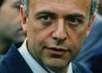 Tidligere russisk udenrigsminister udtaler sig om atomtrusler: “Putin er rasende” og “desperat”￼