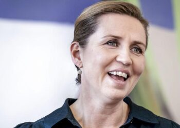 Regeringen vil forbyde køb af tobak￼