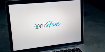 Efter flere klager: Russiske modeller genaktiveres på OnlyFans￼