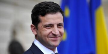 Rusland hacker ukrainsk tv-station for at sende falsk overgivelsesbesked fra Zelenskyj￼