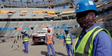 Efterhånden som VM 2022 nærmer sig, ændrer Qatar sit billede af arbejdernes rettigheder