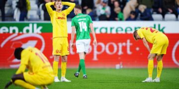 Dominerende FCN deler med Viborg i uskøn fredagskamp