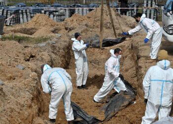 Mange civile henrettet med skud, siger politichef