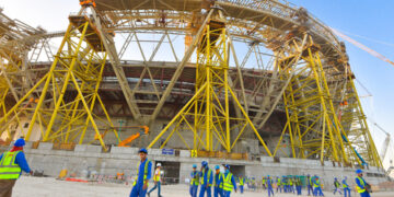 Qatars reformer af migrantarbejdere bør være en model for dets naboer