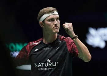 Danmark vinder endnu et EM-guld efter vildt comeback af en flov Viktor Axelsen