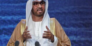 COP28-kontroversen eskalerer: Globale lovgivere opfordrer FN til at erstatte sultan Al Jaber som COP28-præsident