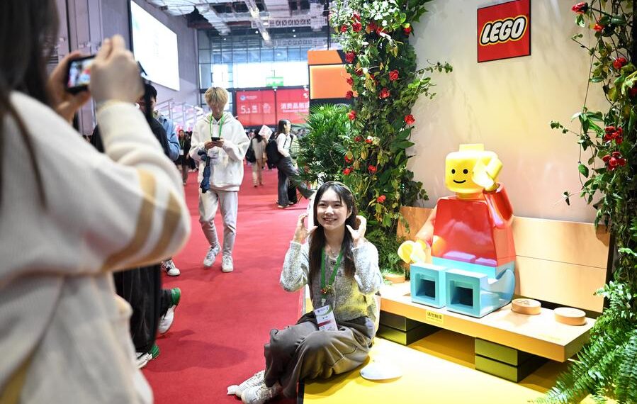 Danske virksomheder ser muligheder i Kina på China International Import Expo (CIIE)